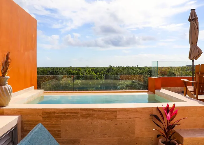 Luxury Penthouse, Private Pool, King Tulum
