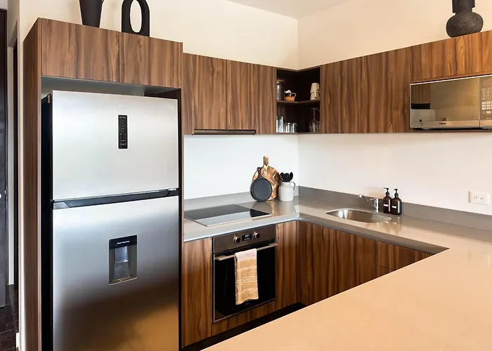 Luxury Penthouse, Private Pool, King Apartment