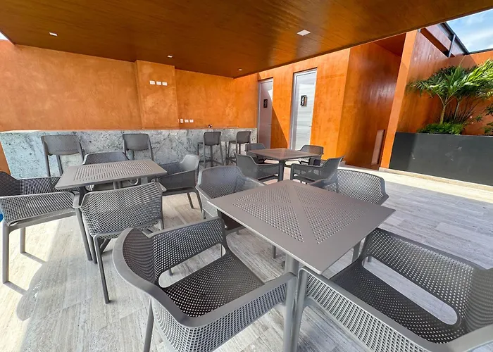 Luxury Penthouse, Private Pool, King